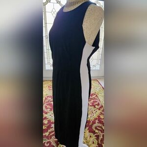 Felicity & Coco B&W Colorblock Sheath Skeeveless Dress Size L